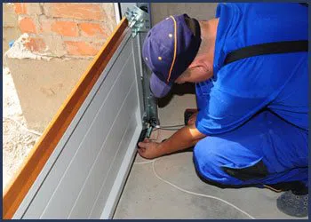 Neighborhood Garage Door Montclair, CA 909-491-2481 - cont-door-instiallation-t-22-gr-23m